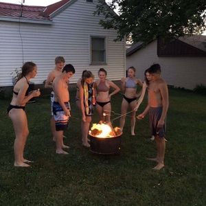 Meet your Posher, Annika